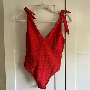 Sezane Brume swimsuit. Barely worn. Size 8 (40).